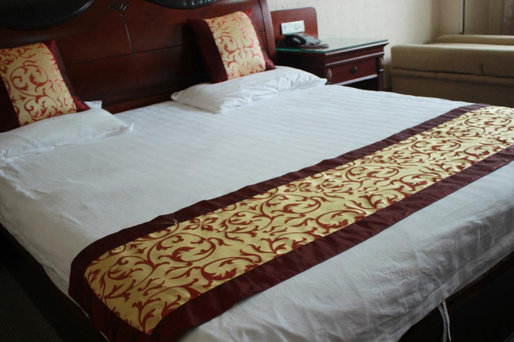 Taizhou Taishan Business Hotel Oda fotoğraf