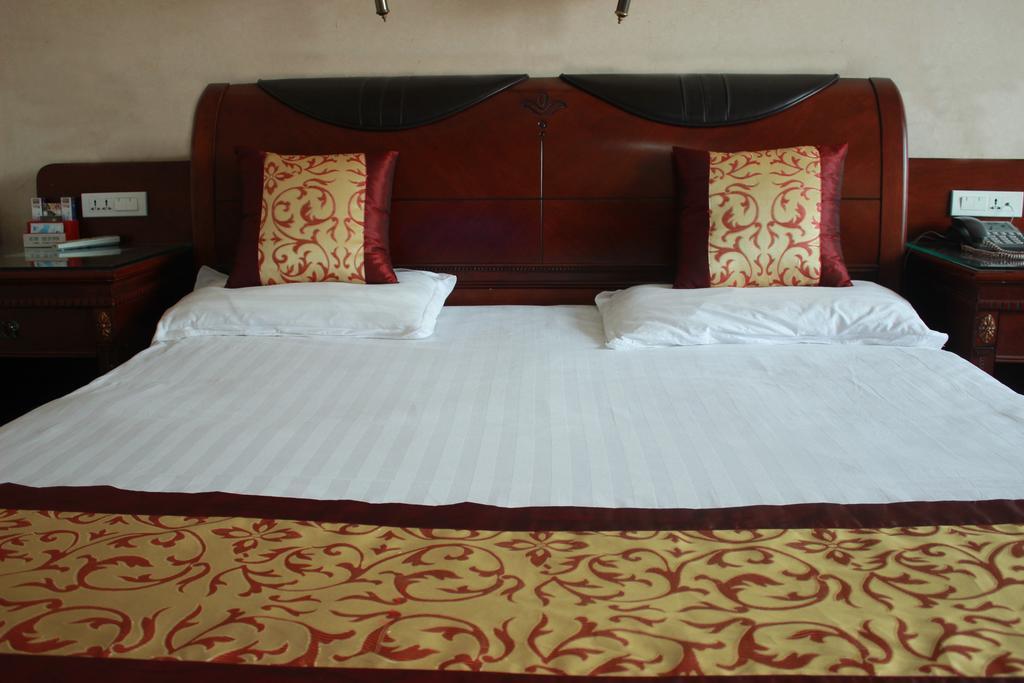 Taizhou Taishan Business Hotel Oda fotoğraf